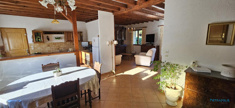 Maison - 147 m² - 5 pièces