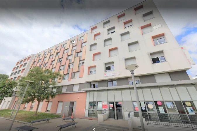 Studio - 20 m² - 1 pièce