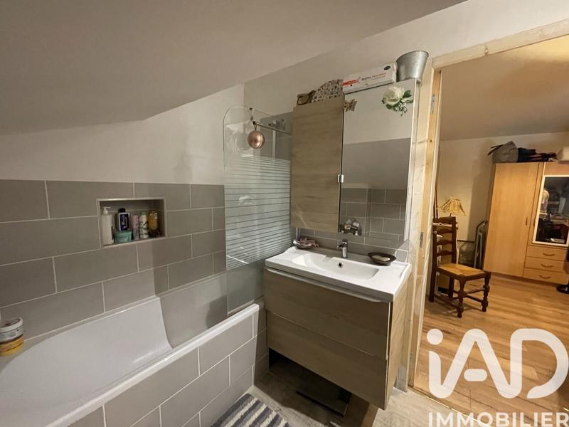 Maison - 98 m² - 4 pièces