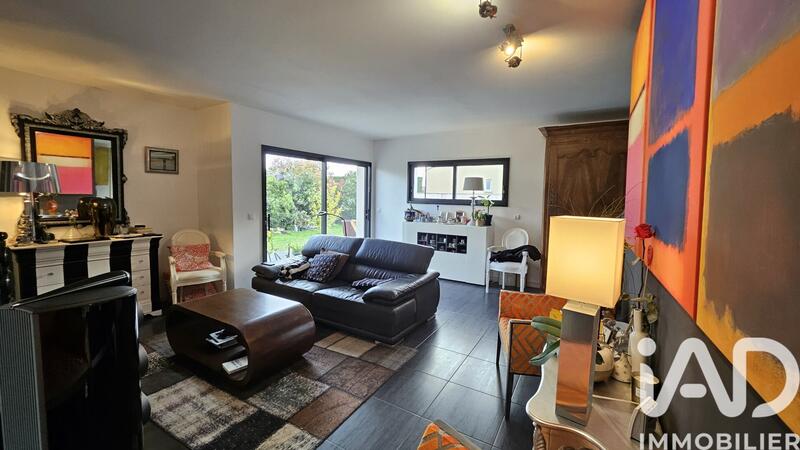 Maison - 101 m² - 4 pièces