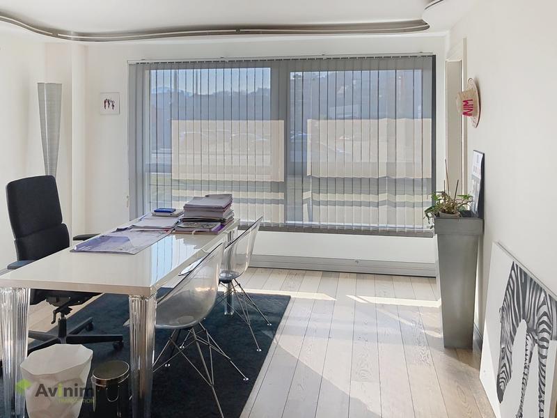Bureau - 112 m²