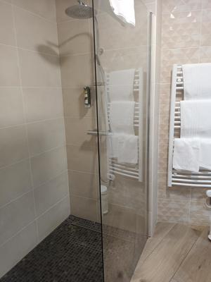 Fonds de commerce - Magasins - 500 m²