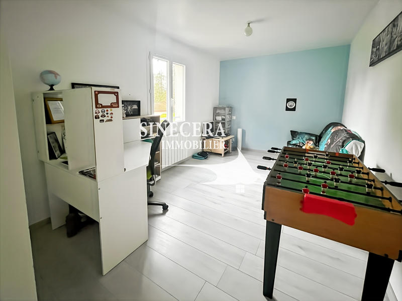 Appartement - 90 m² - 5 pièces