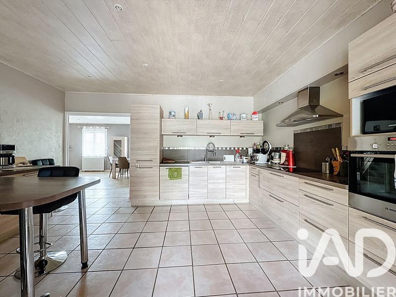 Maison - 192 m² - 7 pièces