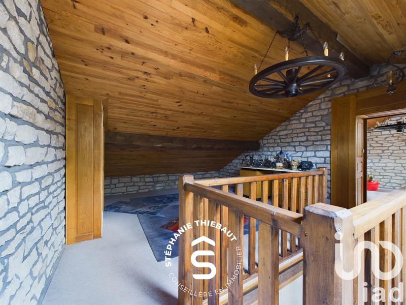 Maison de village - 180 m² - 7 pièces