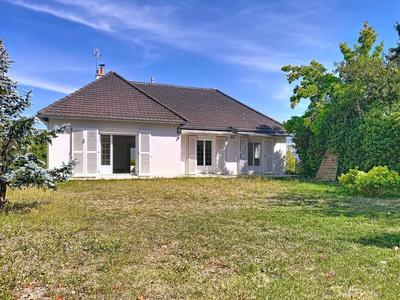 Maison - 155 m² - 6 pièces