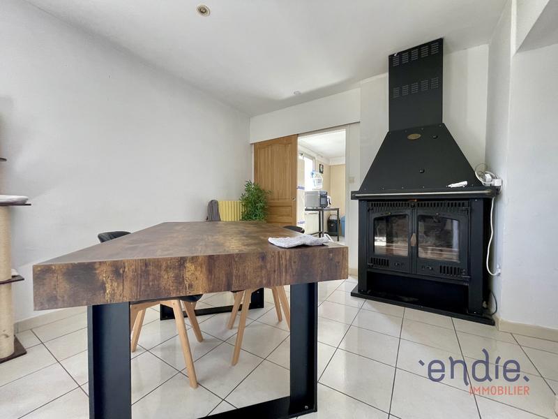 Maison - 316 m² - 10 pièces