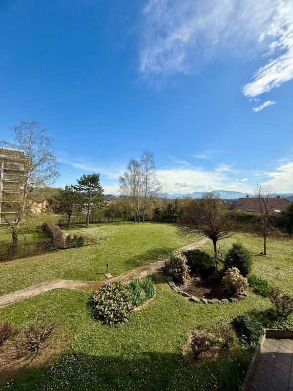 Appartement - 112 m² - 4 pièces