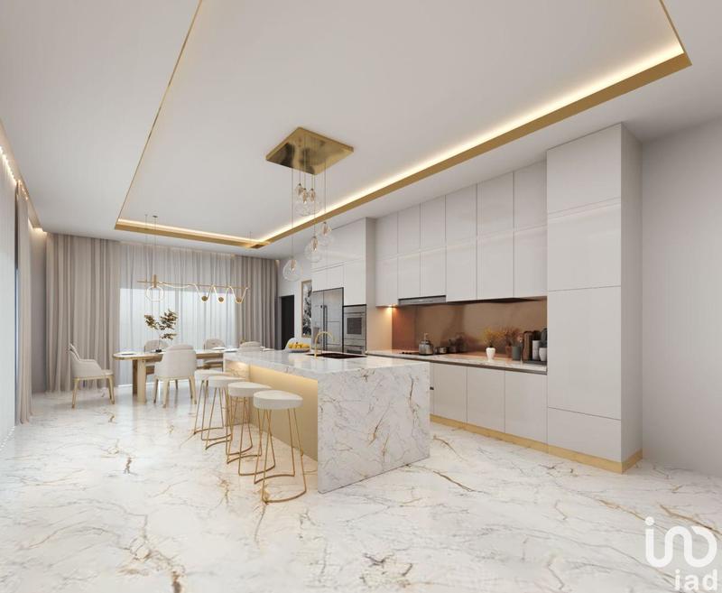 Maison - 205 m² - 6 pièces