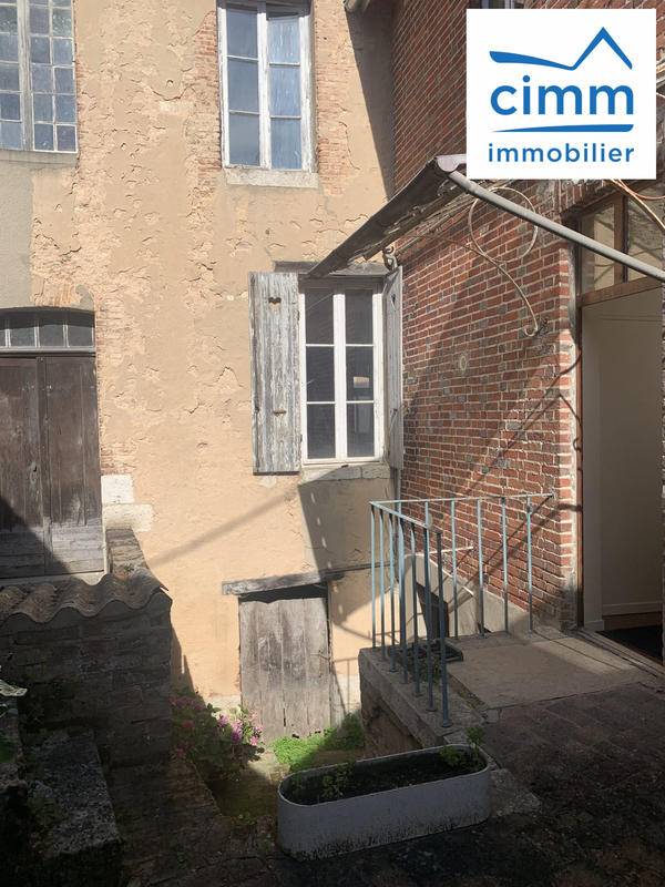 Immeuble - 109 m²