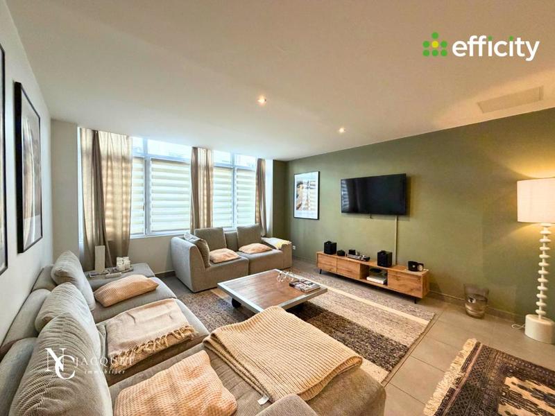 Appartement - 89 m² - 3 pièces