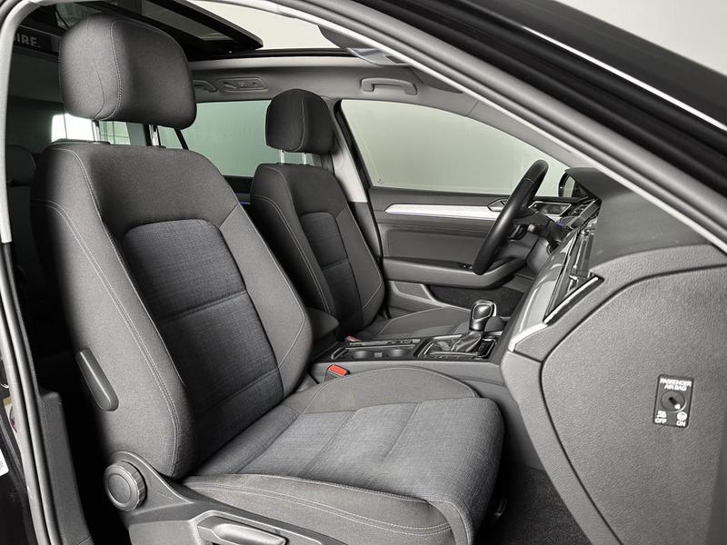 Volkswagen Passat Sw Gte 218ch Dsg Hybride Rechargeable Ja18p T.O Digital Cockpit Regul Acc Camera