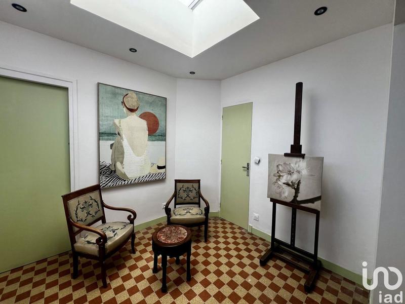 Maison - 333 m² - 12 pièces