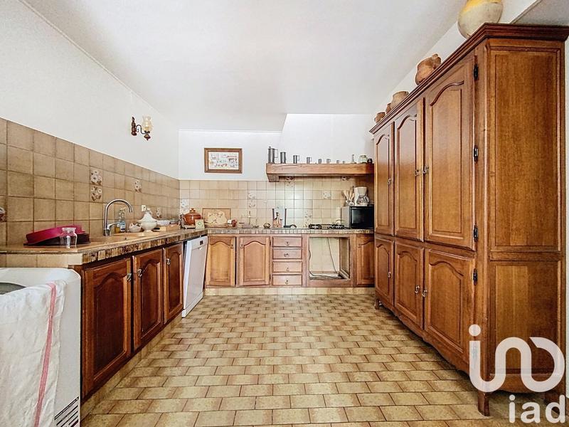 Maison - 267 m² - 9 pièces