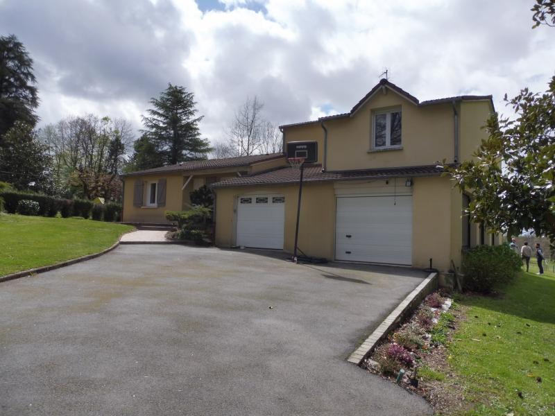 Maison - 136 m² - 6 pièces