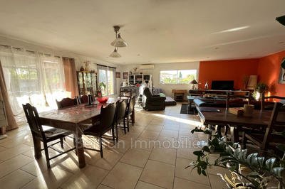 Villa - 141 m² - 4 pièces