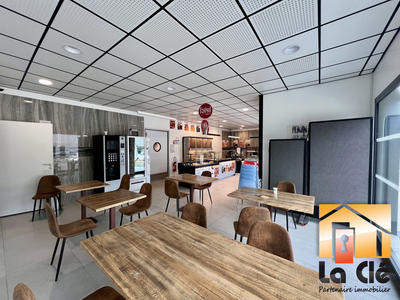 Local commercial - 80 m²