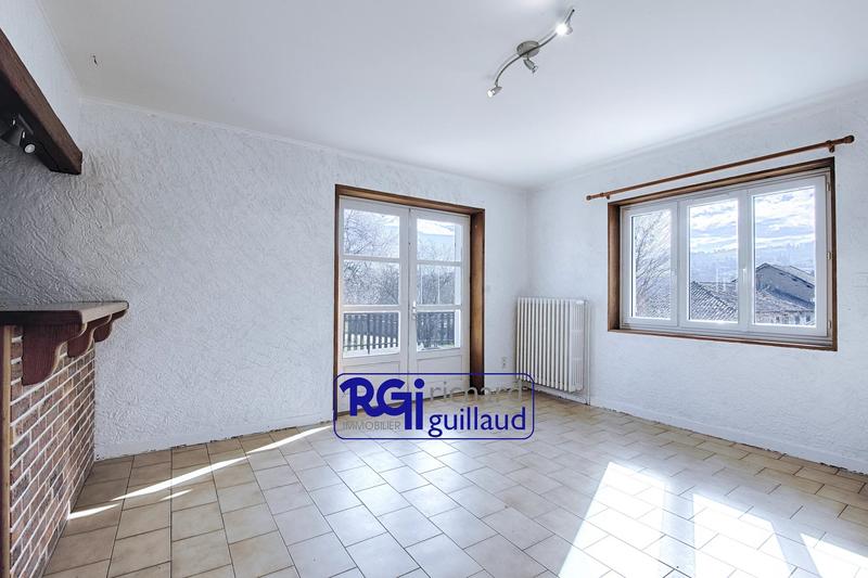 Maison - 200 m² - 7 pièces