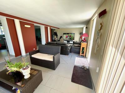 Maison - 165 m² - 6 pièces