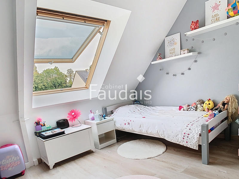 Maison - 141 m² - 6 pièces