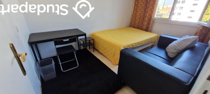 Chambre - 14 m² - 1 pièce