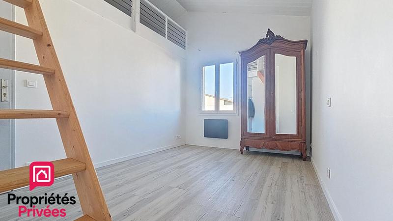 Maison - 440 m² - 5 pièces