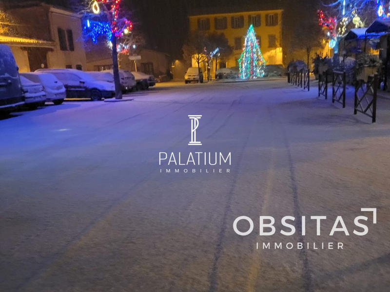 Fonds de commerce - 150 m²