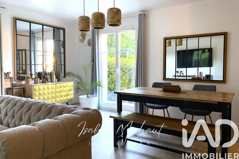 Maison - 102 m² - 5 pièces