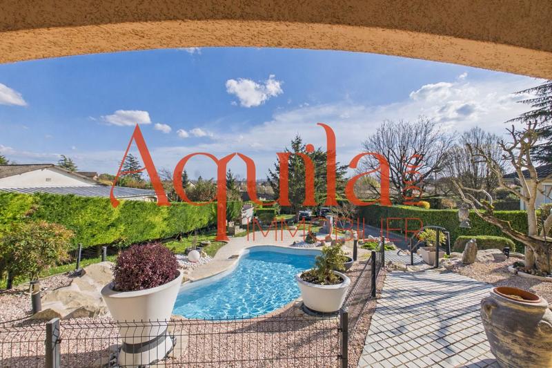 Villa - 188 m² - 7 pièces