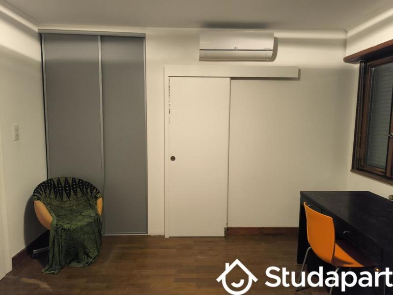 Chambre - 17 m² - 1 pièce