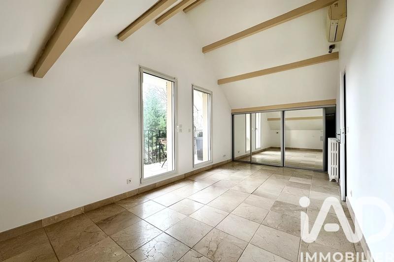 Maison - 160 m² - 9 pièces