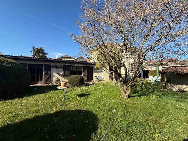 Maison de ville - 120 m² - 4 pièces