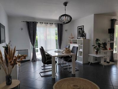 Maison - 115 m² - 4 pièces