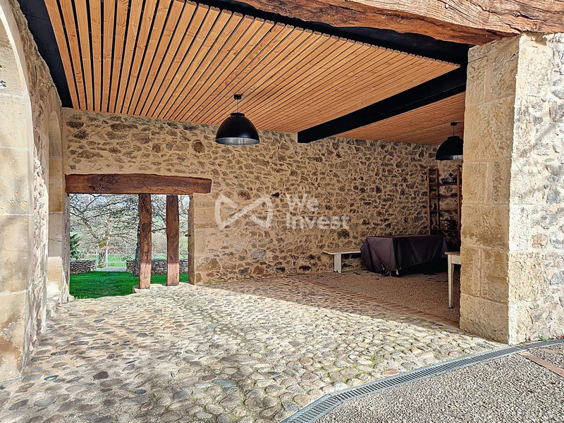 Maison traditionnelle - 183 m² - 6 pièces