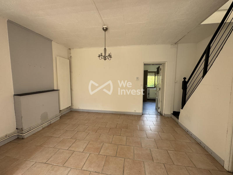 Maison - 96 m² - 6 pièces