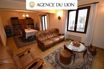 Maison - 148 m² - 7 pièces