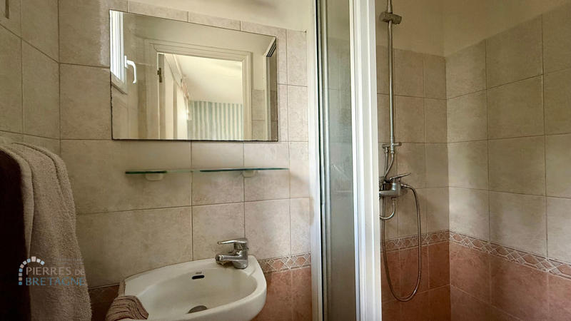 Maison - 121 m² - 6 pièces