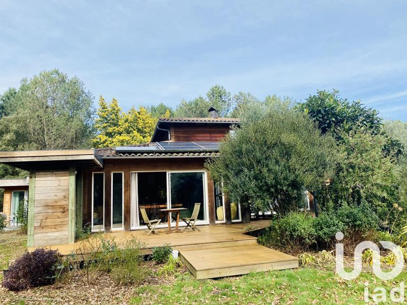 Maison - 245 m² - 7 pièces