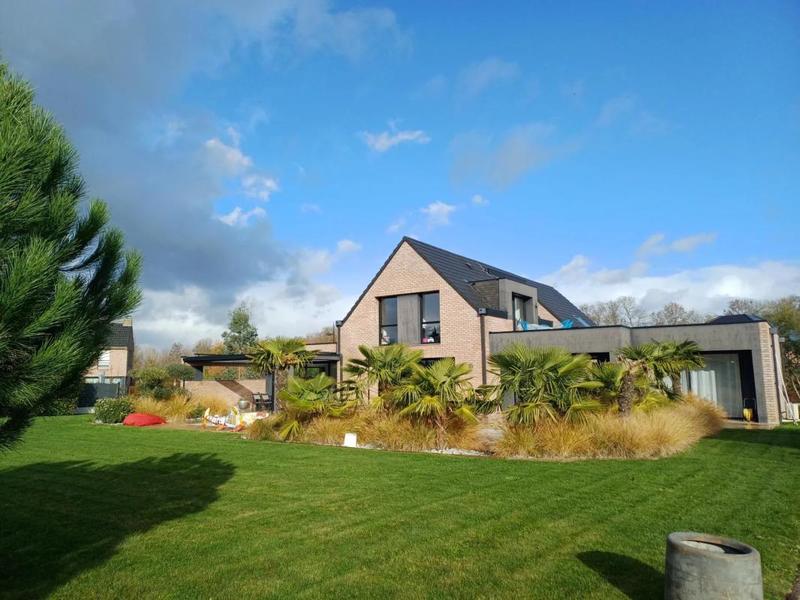 Maison d'architecte - 250 m² - 6 pièces