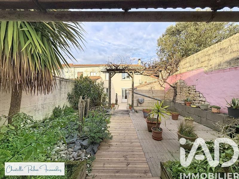 Maison - 95 m² - 4 pièces