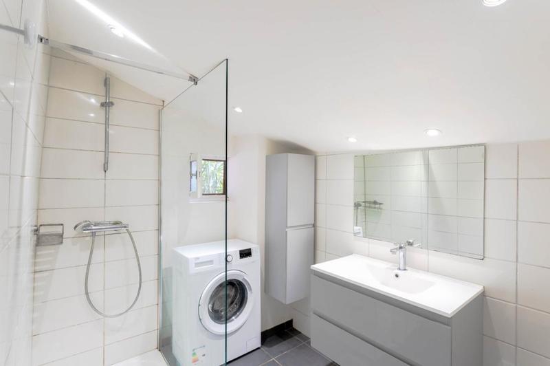 Propriété - 374 m² - 15 pièces