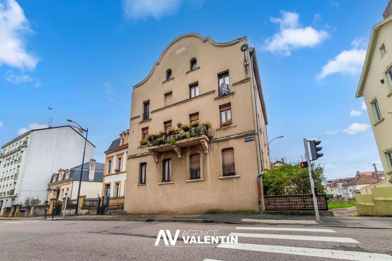 Appartement - 112 m² - 6 pièces