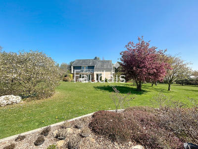 Maison - 171 m² - 6 pièces