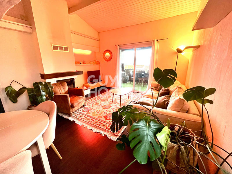 Appartement - 86 m² - 4 pièces