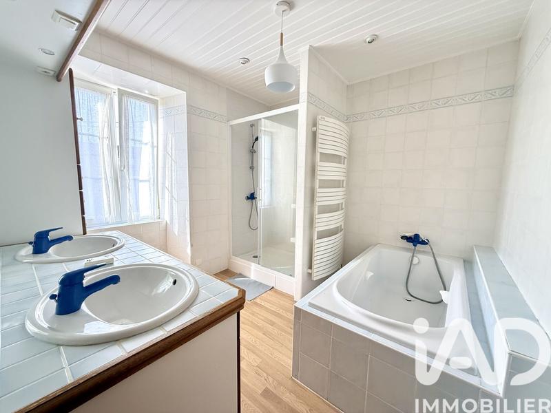 Maison - 173 m² - 6 pièces