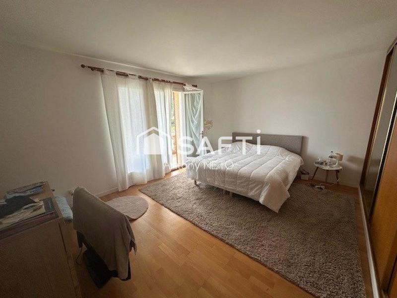 Maison - 190 m² - 6 pièces