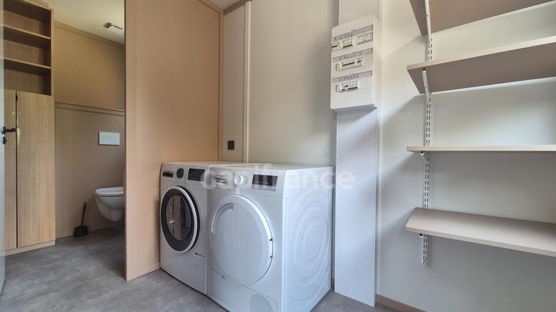 Mobil-home - 110 m² - 7 pièces