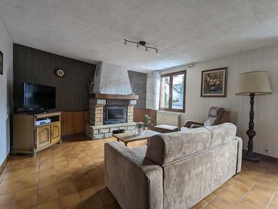 Maison - 120 m² - 5 pièces