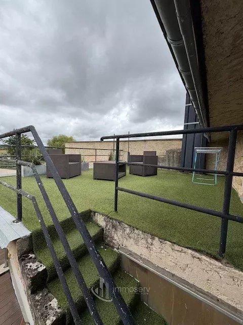 Immeuble - 200 m² - 10 pièces