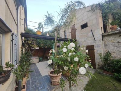 Maison - 151 m² - 6 pièces